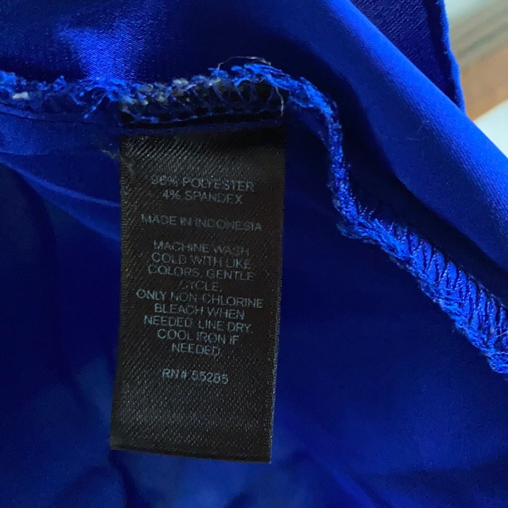 Express V-Neck Royal Blue Blouse - Picture 7 of 7